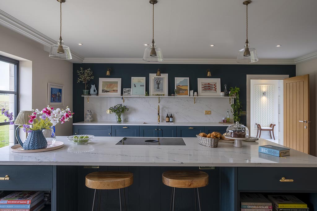 Country-style kitchen design interior